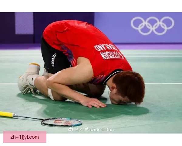 昆拉武特直落两局击败李梓嘉 勇闯羽球男单决赛